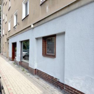 Prodej obchodu 42 m² Bílina