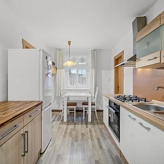 Prodej bytu 3+1 77 m² Heřmanova Huť, Nádražní