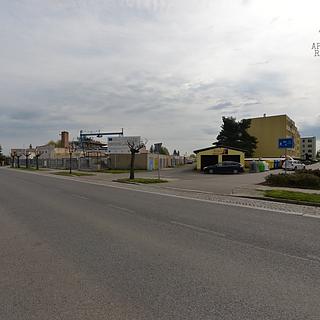 Pronájem garáže 19 m² Pečky Pečky