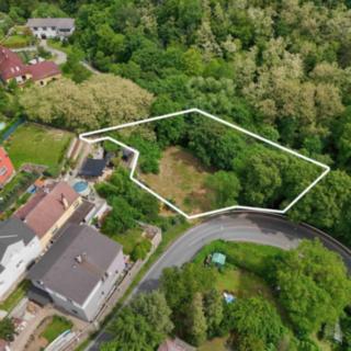 Prodej stavební parcely 2052 m² Hýskov