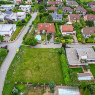Prodej stavební parcely 853 m² Česká