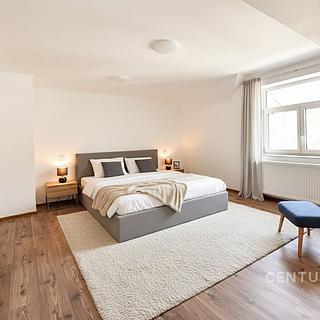 Prodej bytu 3+kk 75 m² Vimperk II, Jirchářská
