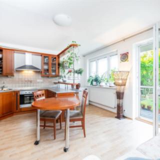 Prodej bytu 3+kk 266 m² Šestajovice