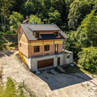 Prodej rodinného domu 198 m² Hradečno