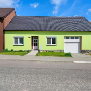 Prodej rodinného domu 189 m² Násedlovice