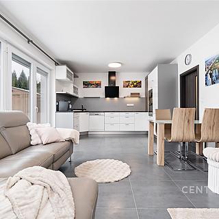 Prodej rodinného domu 78 m&sup2; Odolena Voda