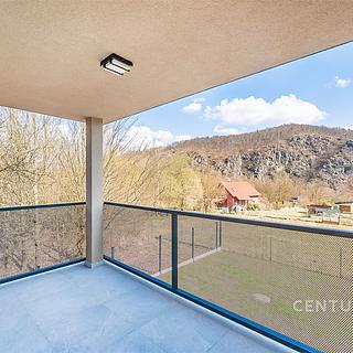 Prodej bytu 3+kk 74 m² Štěchovice Třebenice