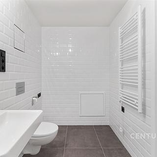 Prodej bytu 1+kk a garsoniéry 33 m² Praha Vysočany, Kolbenova