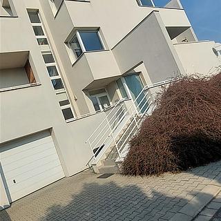 Pronájem bytu 2+kk 65 m² Kroměříž