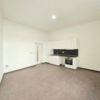 Pronájem bytu 2+kk 47 m² Praha