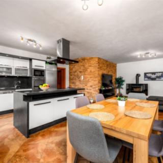 Prodej rodinného domu 160 m² Praha Ďáblice, Na blatech