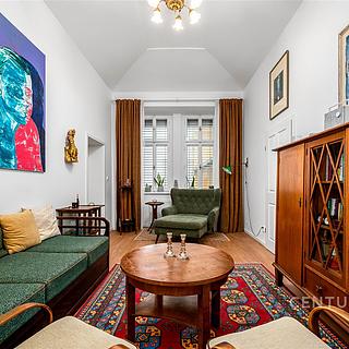 Pronájem bytu 2+1 61 m² Praha Karlín, Pernerova