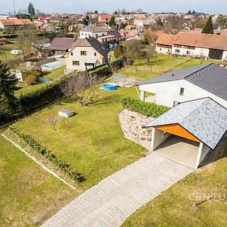 Prodej rodinného domu 128 m² Zbizuby