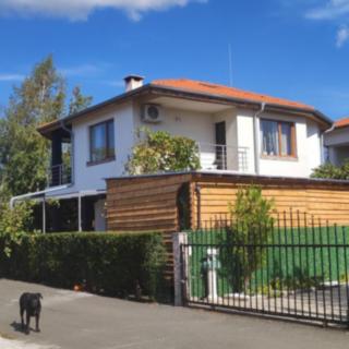 Prodej rodinného domu, 164m²