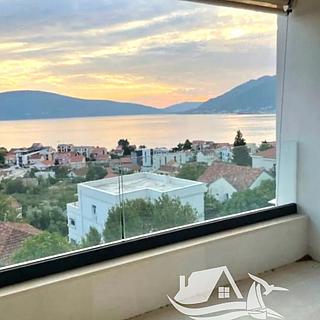 Prodej bytu 2+kk, 47m²