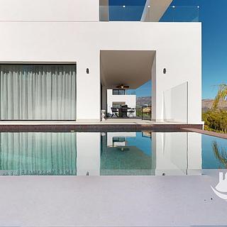 Prodej rodinného domu, 280m²