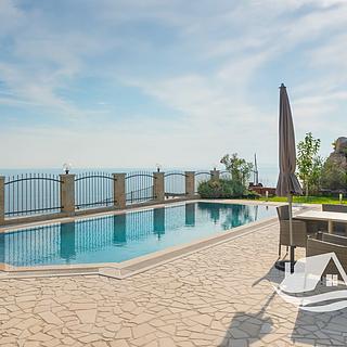 Prodej rodinného domu, 400m&sup2;