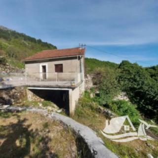 Prodej rodinného domu, 72m²
