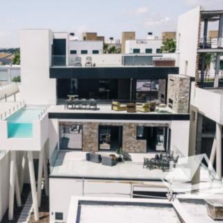 Prodej rodinného domu, 280m²