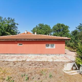 Prodej rodinného domu, 200m²