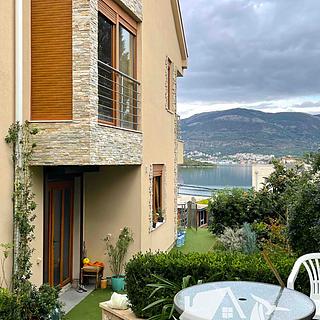 Prodej rodinného domu, 178m²