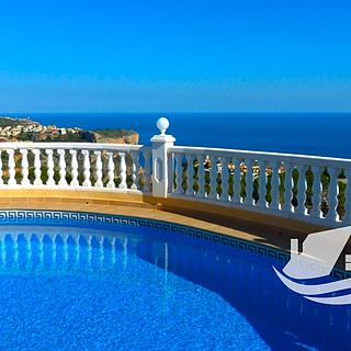 Prodej rodinného domu, 255m²