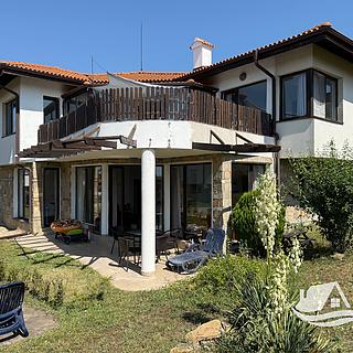 Prodej rodinného domu 225 m² v Bulharsku