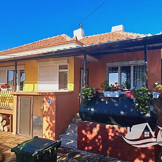 Prodej rodinného domu, 76m²