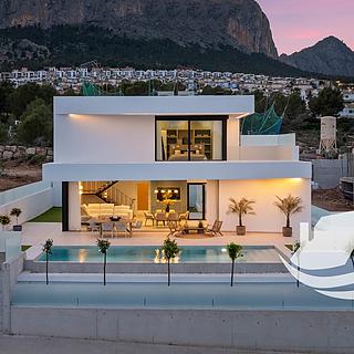 Prodej rodinného domu, 280m&sup2;