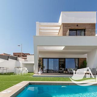 Prodej rodinného domu, 353m&sup2;