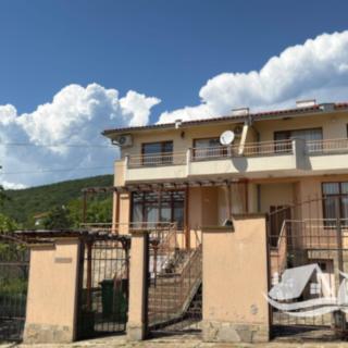 Prodej rodinného domu, 163m²