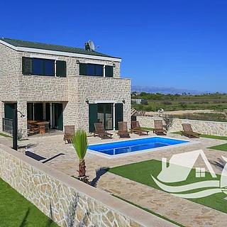 Prodej rodinného domu, 150m&sup2;