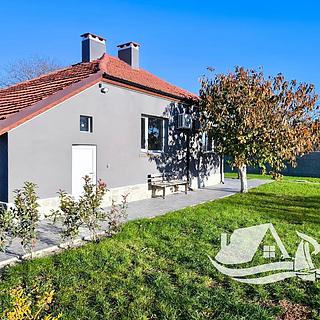 Prodej rodinného domu, 100m²