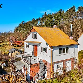 Prodej chaty 100 m² Týnec nad Sázavou Chrást nad Sázavou