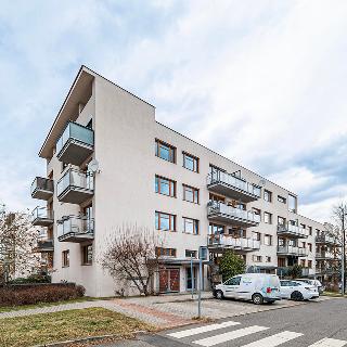 Prodej bytu 2+kk 42 m² Praha