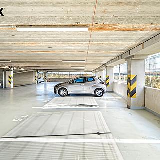 Pronájem parkovacího místa 12 m² Praha Černý Most, Bryksova