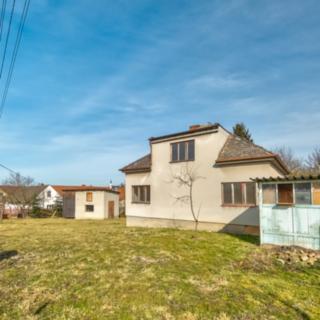Prodej rodinného domu 145 m² Břasy