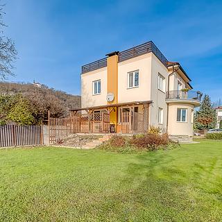 Prodej bytu 5+kk 157 m² Praha Velká Chuchle, Starolázeňská