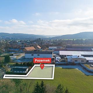 Prodej komerčního pozemku 903 m² Útušice