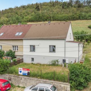 Prodej rodinného domu 118 m² Králův Dvůr Zahořany, Berounská