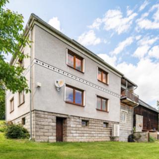 Prodej rodinného domu 250 m² Pastviny