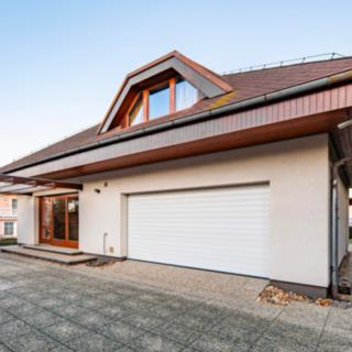 Prodej rodinného domu 295 m² Praha Lysolaje, Nad Helmrovkou