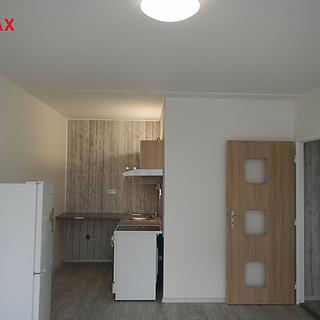 Pronájem bytu 2+kk 40 m² Most, Bohuslava Vrbenského