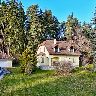 Pronájem rodinného domu 155 m² Mníšek pod Brdy, Stříbrná Lhota