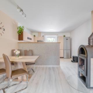 Prodej rodinného domu 120 m² Jince, Eškova