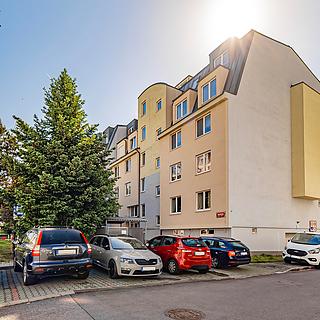 Pronájem bytu 3+1 63 m² Praha Chodov, Divišovská