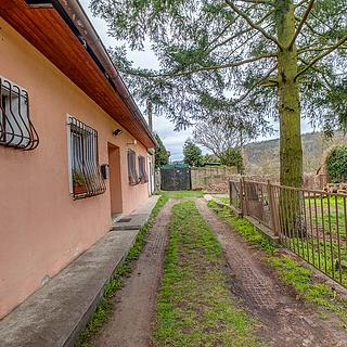 Prodej rodinného domu 60 m&sup2; Vrané nad Vltavou