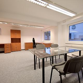 Pronájem kanceláře 60 m² Praha Lhotka, K Novému dvoru