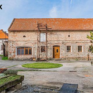 Prodej rodinného domu 507 m² Vrbčany