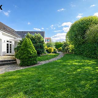 Prodej rodinného domu 280 m² Jesenice, Borová